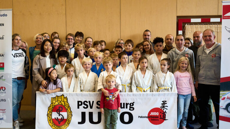 HAGO Kids Cup Gruppenfoto mit Eltern